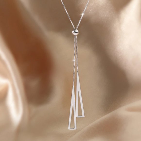 NEW Silver Hollow Triangle Necklace - Picture 3 of 5